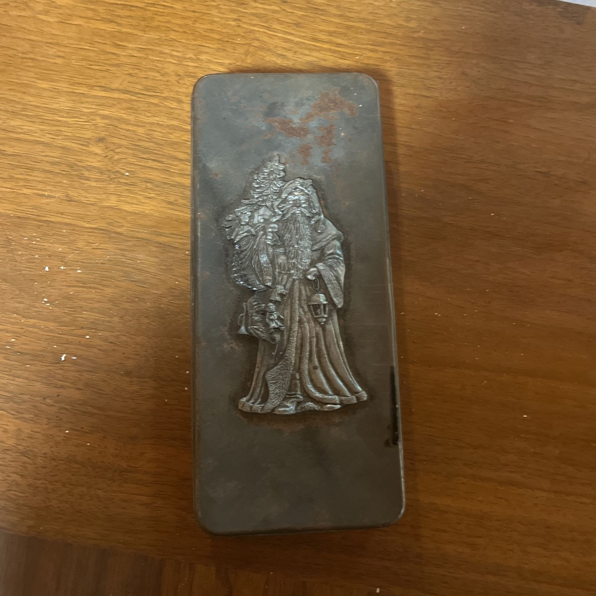 Vintage Metzke Tin Pewter Santa Clause Christmas Tin Box