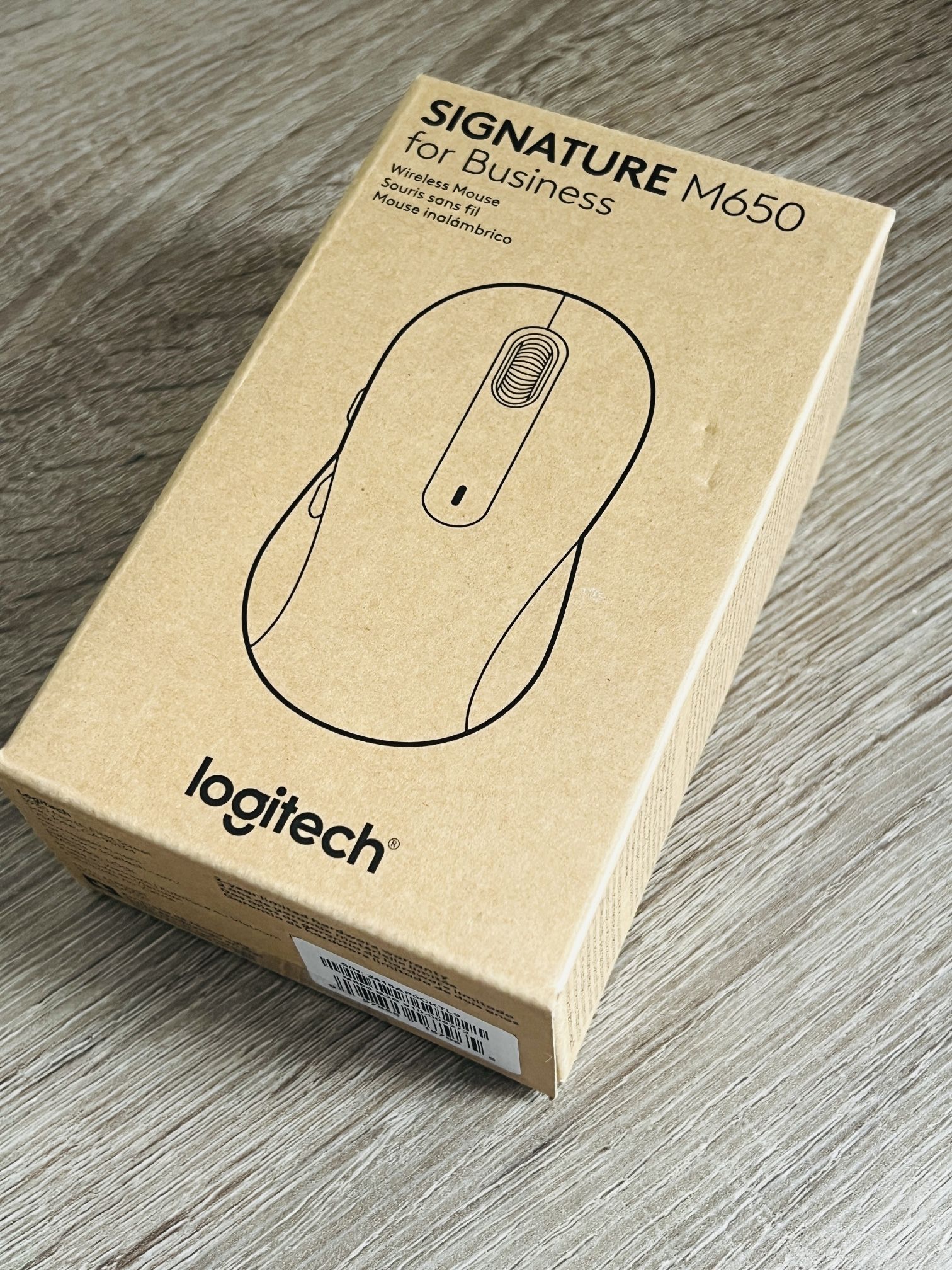 Brand New Sealed Logitech Signature M650 for Business Wireless Mouse - Great For Christmas Gift
