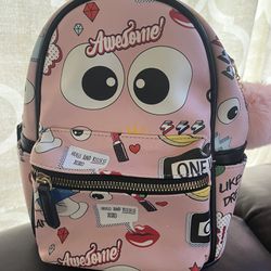 This Is A backpack 🎒 