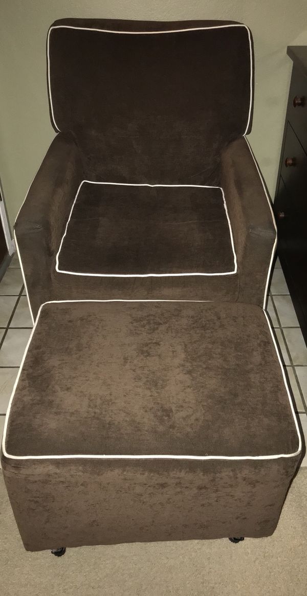 Nursery Glider Swivel Rocker Chair With Ottoman Furniture Nursery Glider Swivel Rocker Chair With Ottoman Furniture In Pomona Ca Offerup