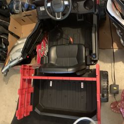 Cars Charger Including But Bettery Is Not Work 