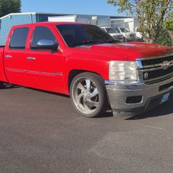   2008 Lowered Chevy Silverado