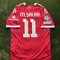 Liverpool FC 2025/26 Home Jersey – Mohammad Salah #11 (Large)