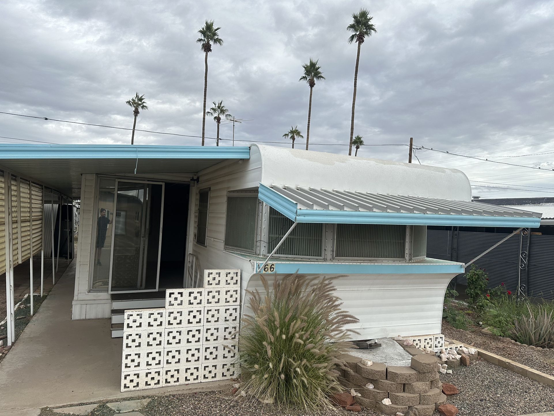 Mobile Home For Sale (55+ Park) In Mesa, AZ