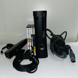 Microsoft Xbox 360 Elite System Console + 4 games- Black