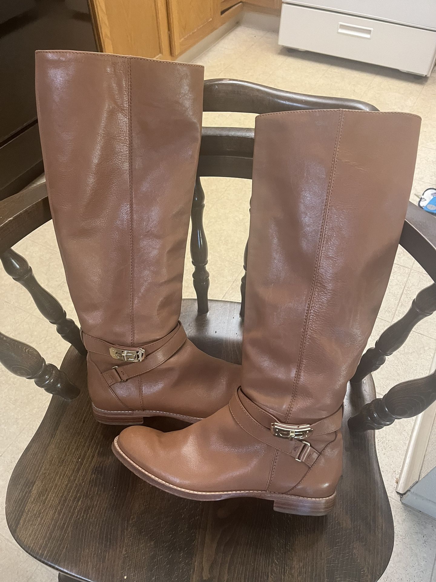 Woman’s Coach Leather Boots