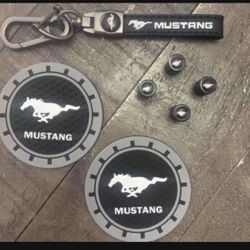 Mustang accessories set