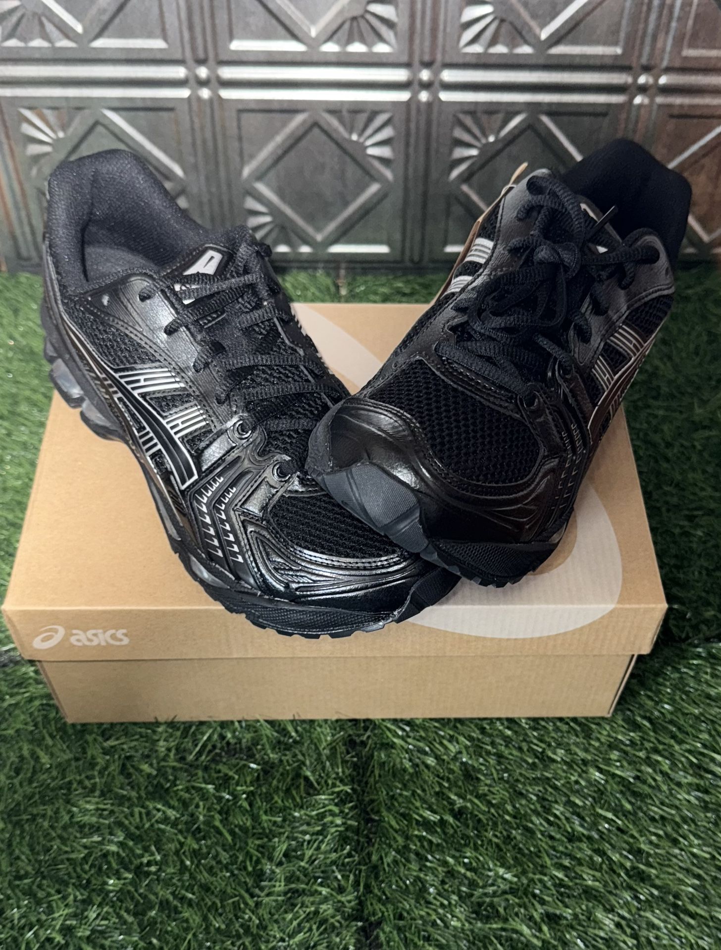 Asics gel Kayano 14 Black/pure Silver