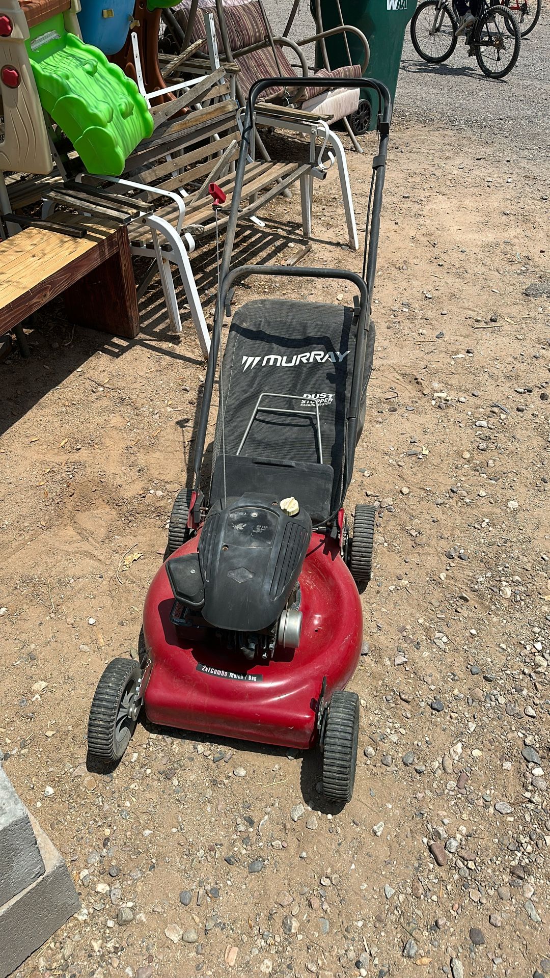 Gas Mulching Lawn Mower Works Good