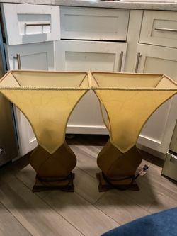 Coaster Fine Furniture Vintage Lamp Set 2 Lamps Light Uplighting Amazing!.. pick up Bayport, NY 11705