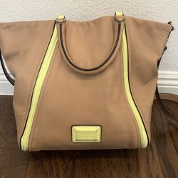 Marc Jacobs Large Shoulder Bag Hobo Handbag Beige Tan Leather Yellow Vintage