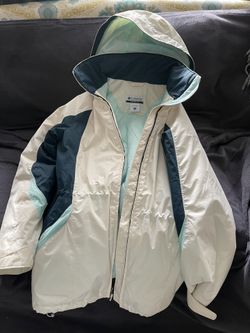 Columbia Woman’s Ski Jacket 