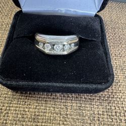 Men’s Wedding Band