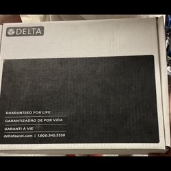 Delta 8’ Spread Bathroom faucet Brand New 