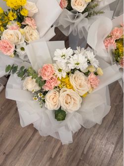 Flower bouquets 4 of July