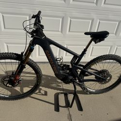 2022 Santa Cruz Heckler e-Bike Carbon CC Mullet/MX - Med
