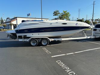 Chaparral 24ft Deck boat