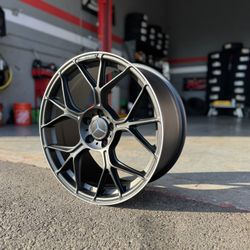 19” New Staggered Wheels For Mercedes Benz Sedan