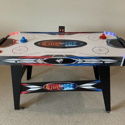 Air Hockey Table 