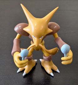 JAZWARES POKÉMON ALAKAZAM BATTLE FEATURE FIGURE 4.5" - 2023
