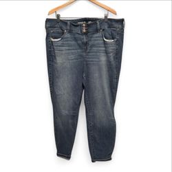 Torrid Boyfriend Jeans in Faded Dark Blue