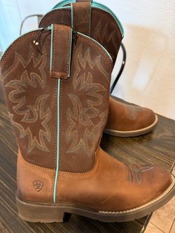 Women’s Ariat boots size 71/2