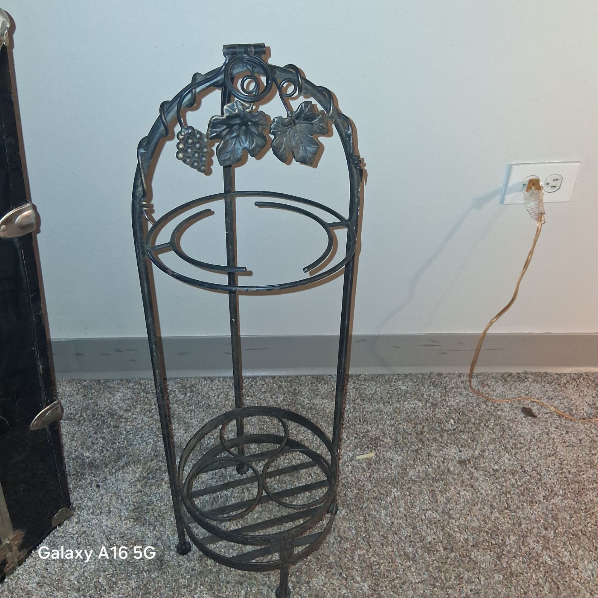 Wine rake