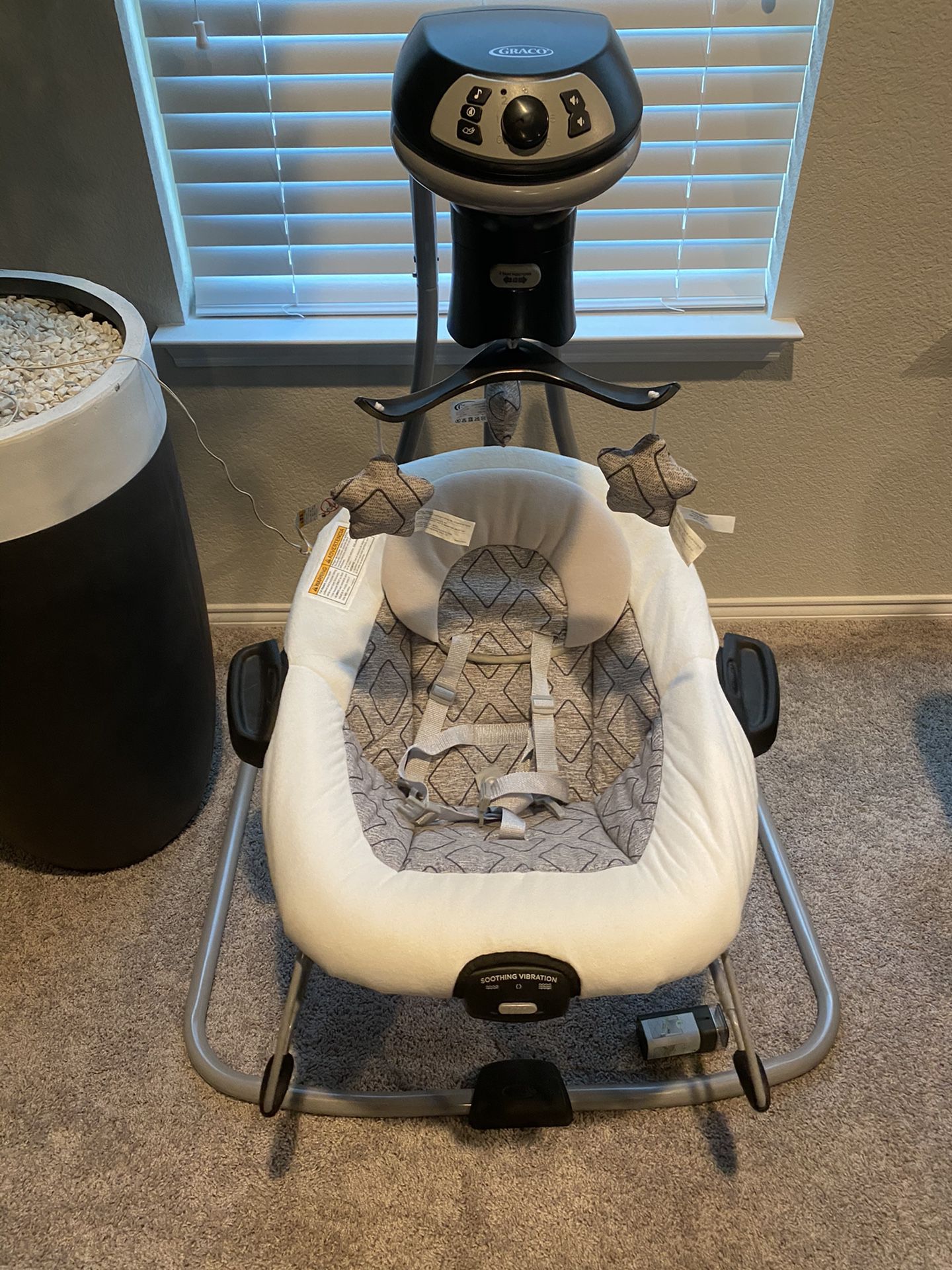 Graco DuetConnect LX Multi-Direction Baby Swing and Bouncer