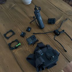 GoPro Here 13 Black With Accessories 