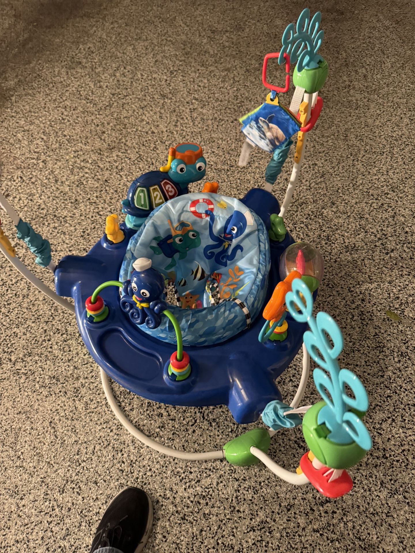 Baby Einstein Neptune's Ocean Discovery Activity Jumper, Ages 6 months +, Max weight 25 lbs., Unisex