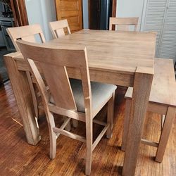 Dining Set (6) Great condition