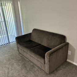 NEW Sofa with pullout bed - FullSize mattress(never used)