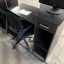 Office desk & chair