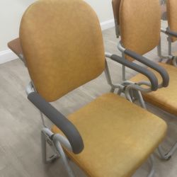 leather fold out chairs 