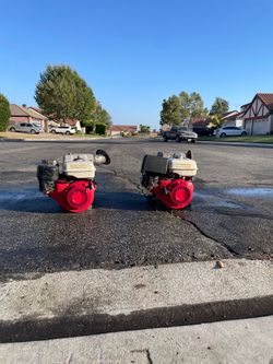 Pair of gx 270s Honda water pump