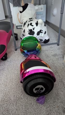 Gotrax Self-Balancing Hoverboard – Bluetooth Speakers, 6 MPH