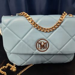 Badgley Mischka Cross Body Purse Luxury Bag Will Go Fast