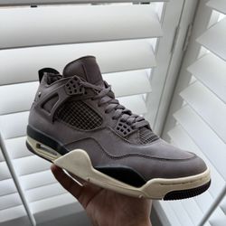 Jordan 4s