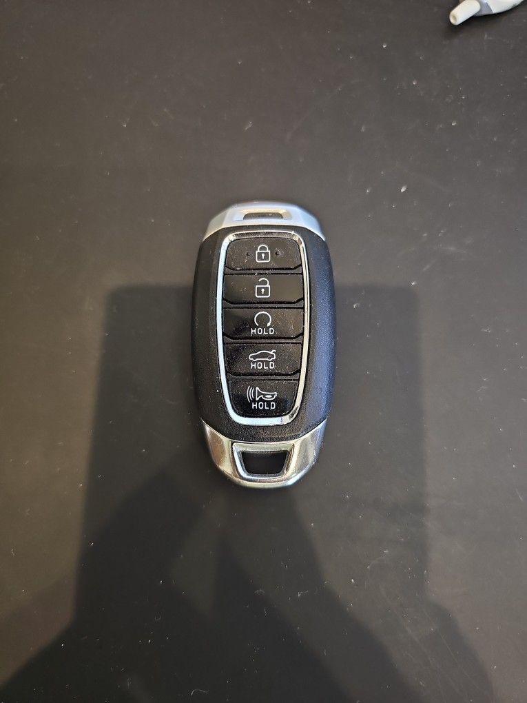 Remote Key Fob - 2022 Hyundai