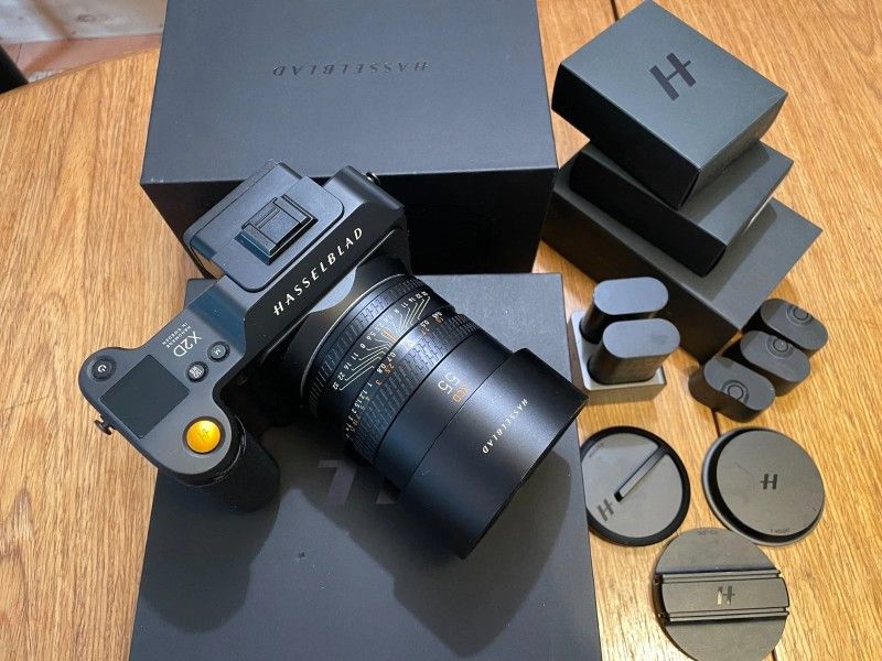 Hasselblad X2D 100C + 55mm XCD f2.5 + Accessories