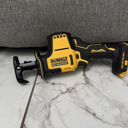 DEWALT ATOMIC 20V MAX Cordless Brushless Compact Reciprocating Saw (Tool Only)