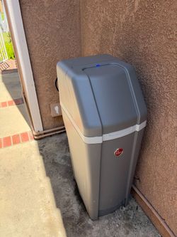 New premium water softener/reverse osmosis system with warranty and setup