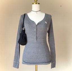 Vintage Y2K Abercrombie Henley top