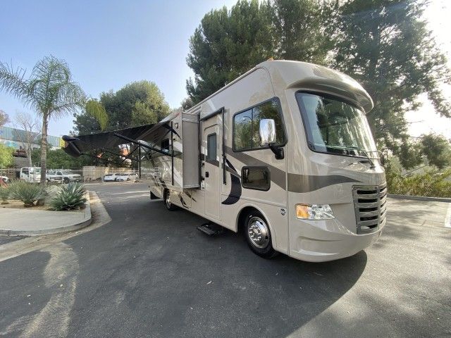 2014 Thor Motor Coach Ace 27.1