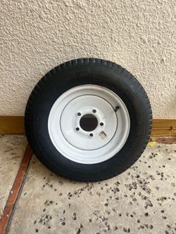 Load Star 5.30-12 Trailer Tire Assembly brand new 5 lug
