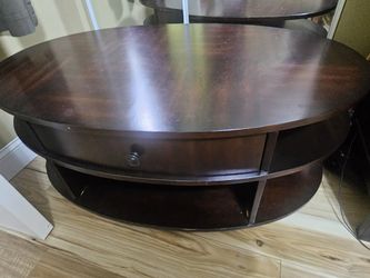 Beutiful Oval Coffe Table Extendable Mobile