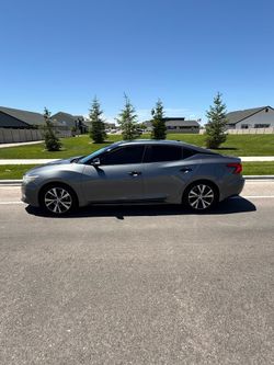 2017 Nissan Maxima