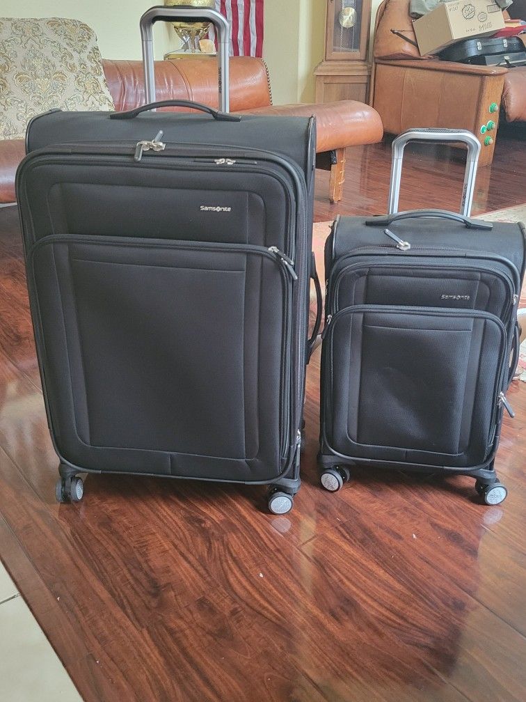 Samsonite 2-Piece Spinner Luggage Set – Carry-On + Large – Like New