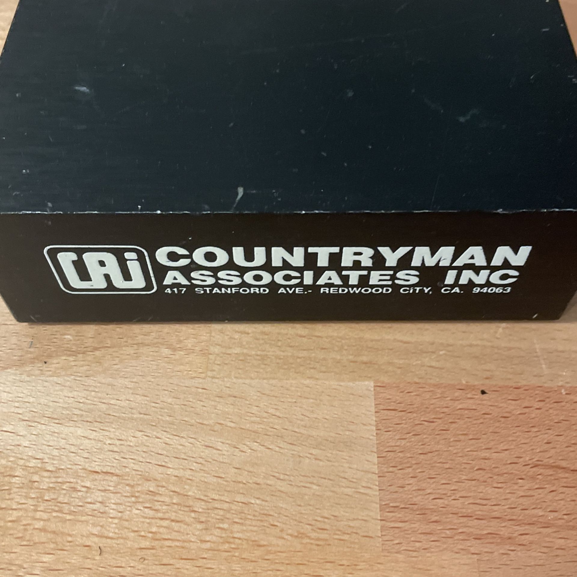 Countryman Di Box 
