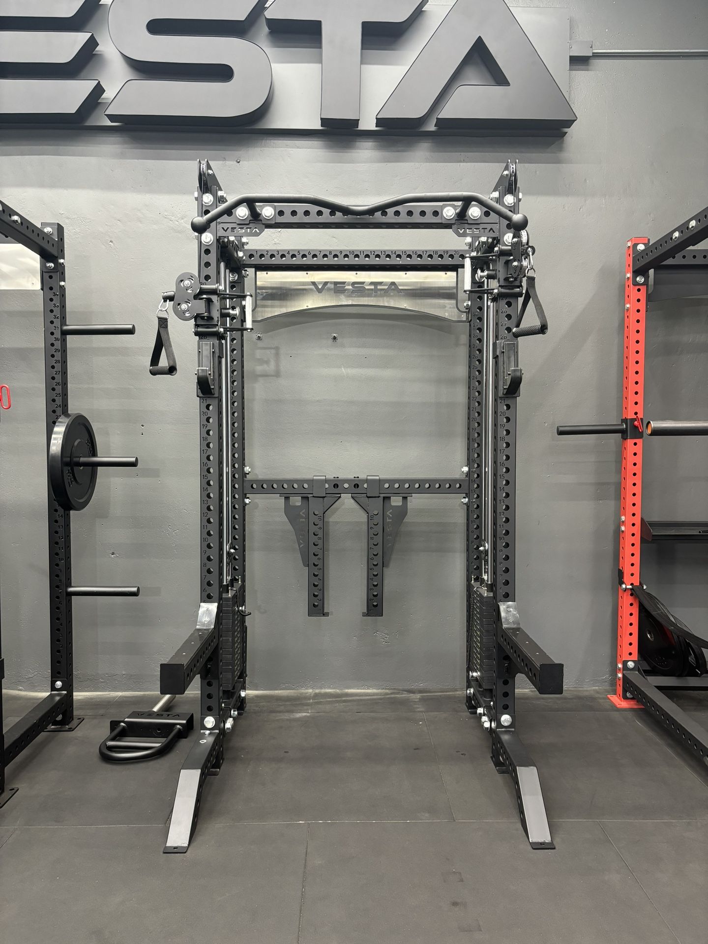 2IN1 Multifunctional Trainer Rack | Two Pulley Cables | Multi-Grip Pull-up Bar | Spotter Arms | J-Cups | D-Handles🔥 Vesta Fitness